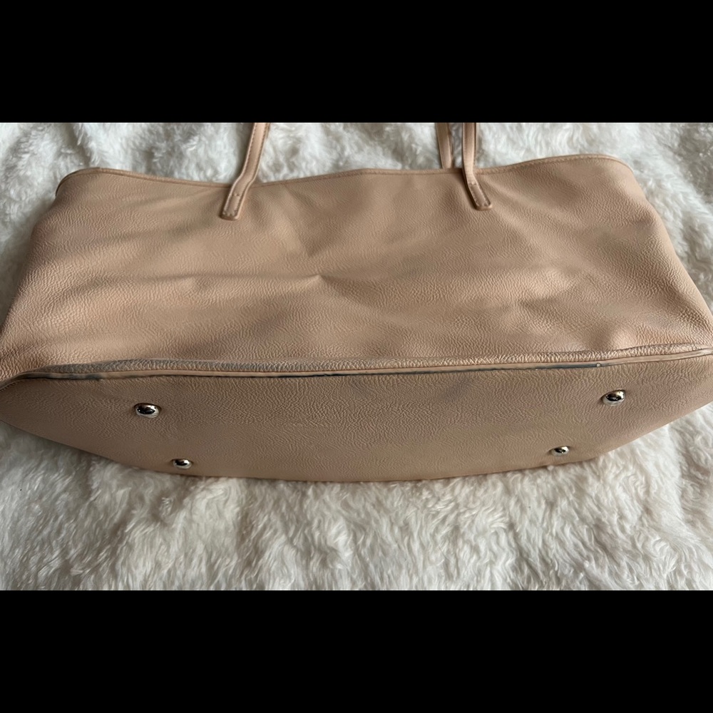 Purse - Picture 4 of 4